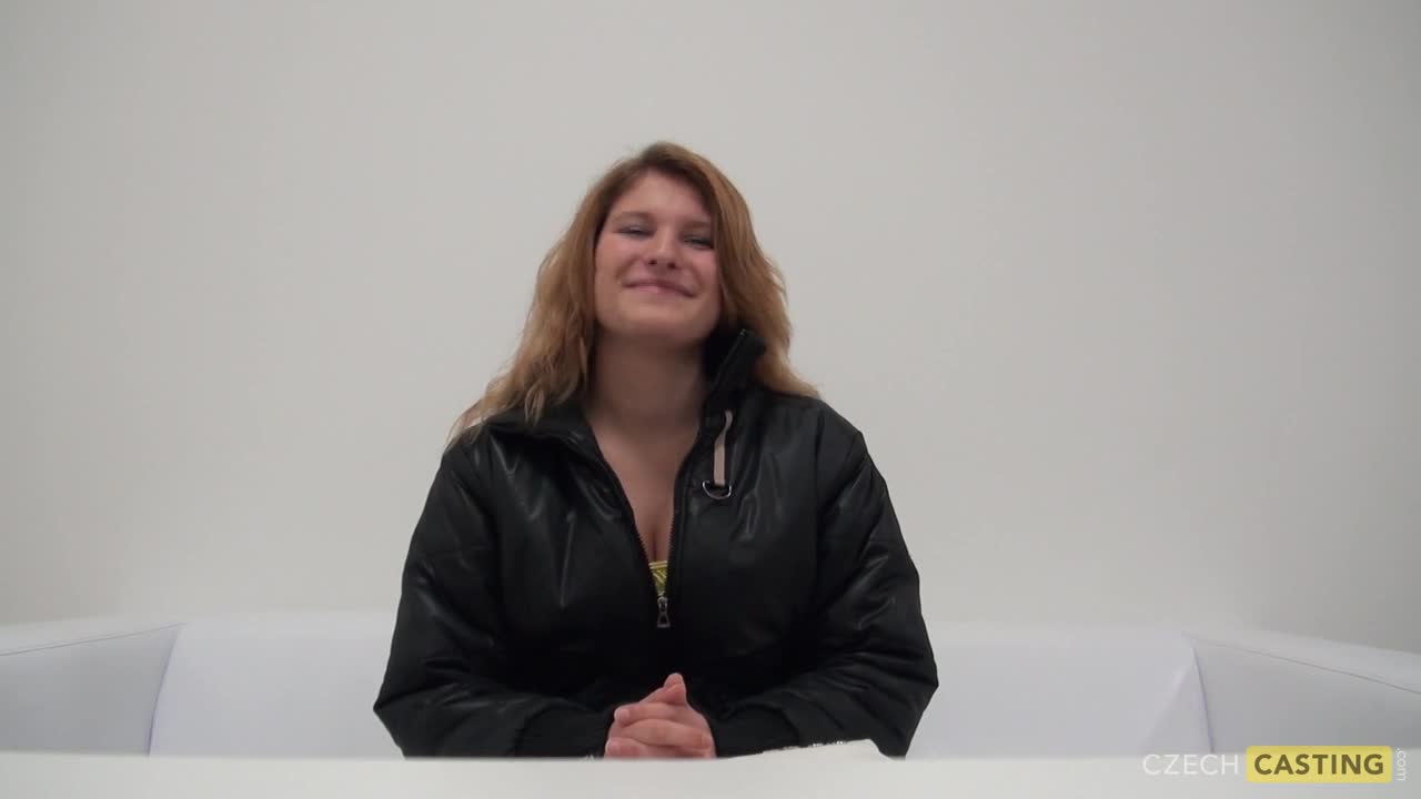 Czech Casting 196 - 19letá teen amatérka Mirka | ČeskéPorno.cz